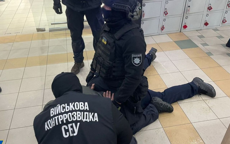 СБУ задержала в Харькове мошенника, который хотел обмануть вдову военного